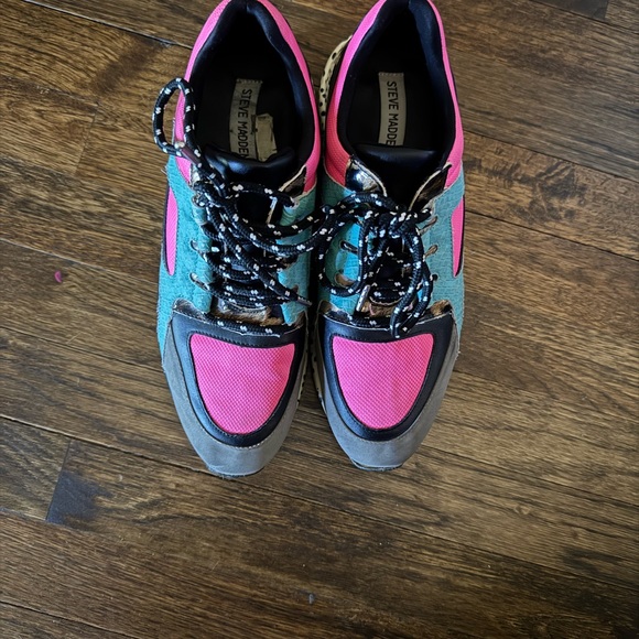 Steve Madden Cliff Sneakers 10 - Picture 2 of 5